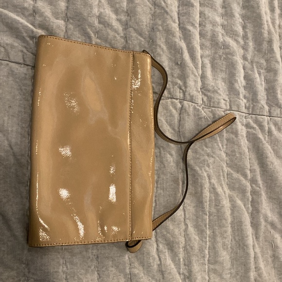 Never used Michael Kors Tan Patent Leather Shoulder Clutch Purse - Picture 2 of 4